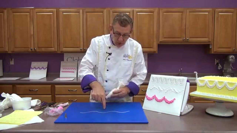 buttercream-basics-advanced-borders-techniques
