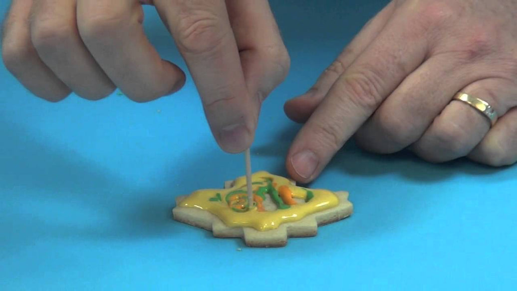 decorating-fall-sugar-cookies