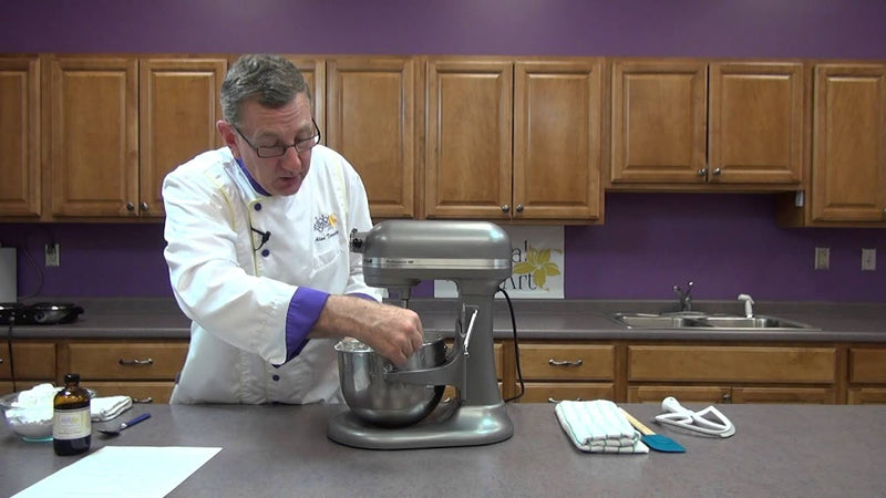 buttercream-basics-making-icing