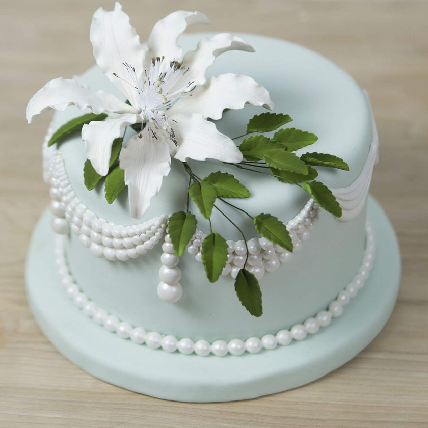 Sugar Lilies, Lily Flower Sprays, Cake Toppers by Global Sugar Art, White Shrine Lily Spray