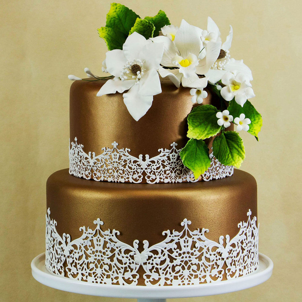 Clematis Gum Paste Sugar Cake Flowers by Global Sugar Art, White, 3 Count