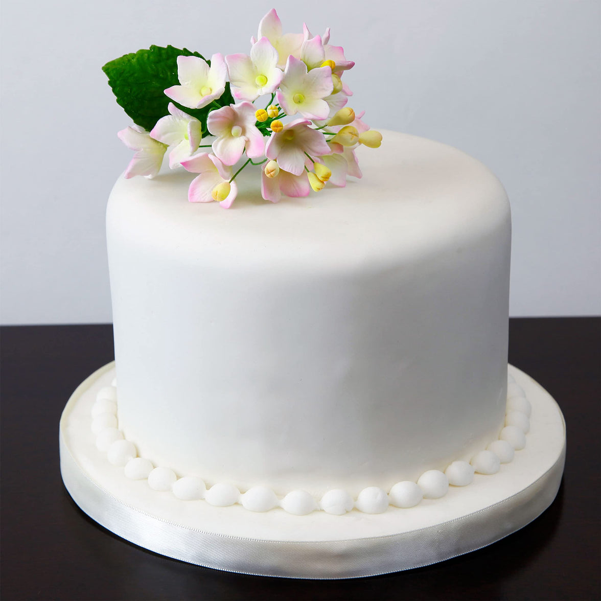 Hydrangea Blossoms Sprays, Sugar Cake Flowers by Global Sugar Art, 4 Count, Pink