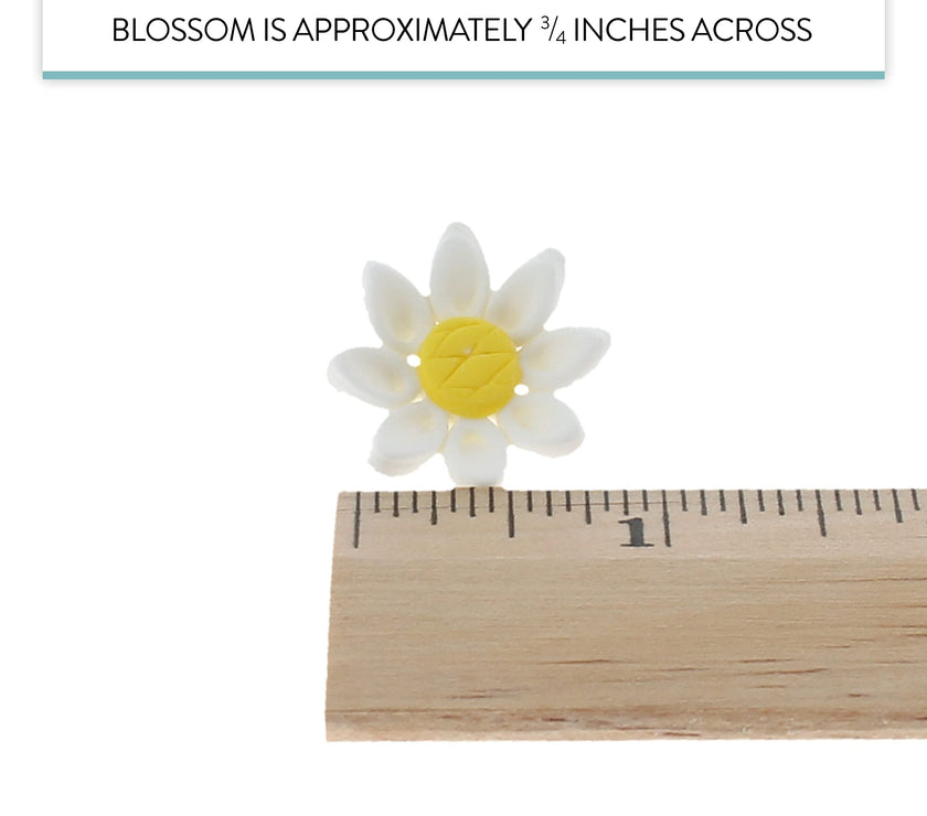 Edible Daisy Cake Decorations, White and Yellow Sugar Flowers, Unwired 3/4 Inch, Daisy Cupcake Toppers, Edible Flowers Cake Decorations by Chef Alan Tetreault, Global Sugar Art