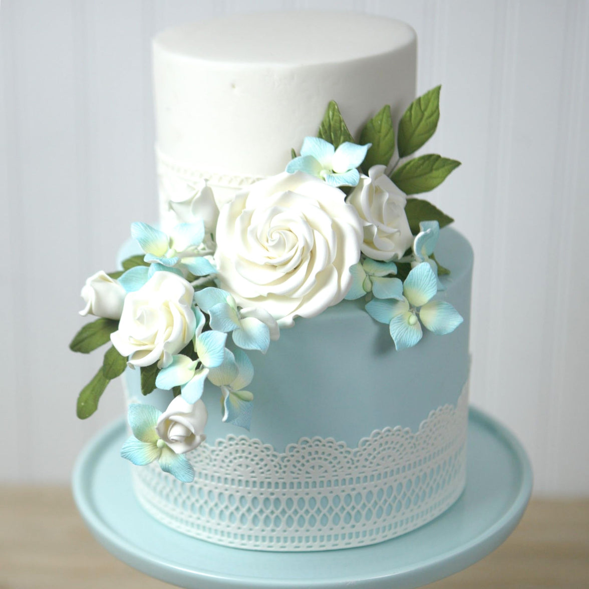 Rebecca Roses, Gum Paste Flowers for Cakes, by Global Sugar Art, White, Small