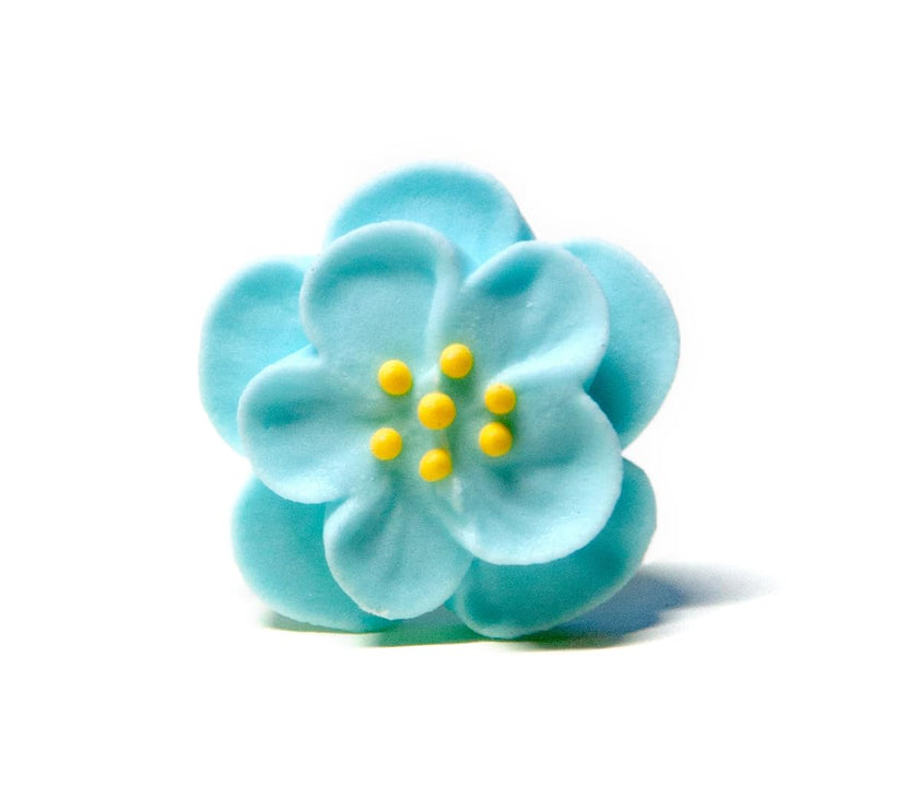 Global Sugar Art Royal Icing Flowers by Chef Alan Tetreault