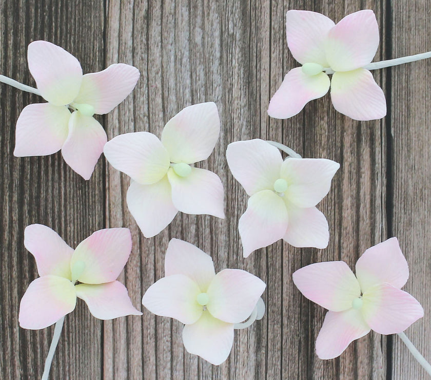 Hydrangea Blossoms, Flat Sugar Flowers by Global Sugar Art, 24 Count Pink