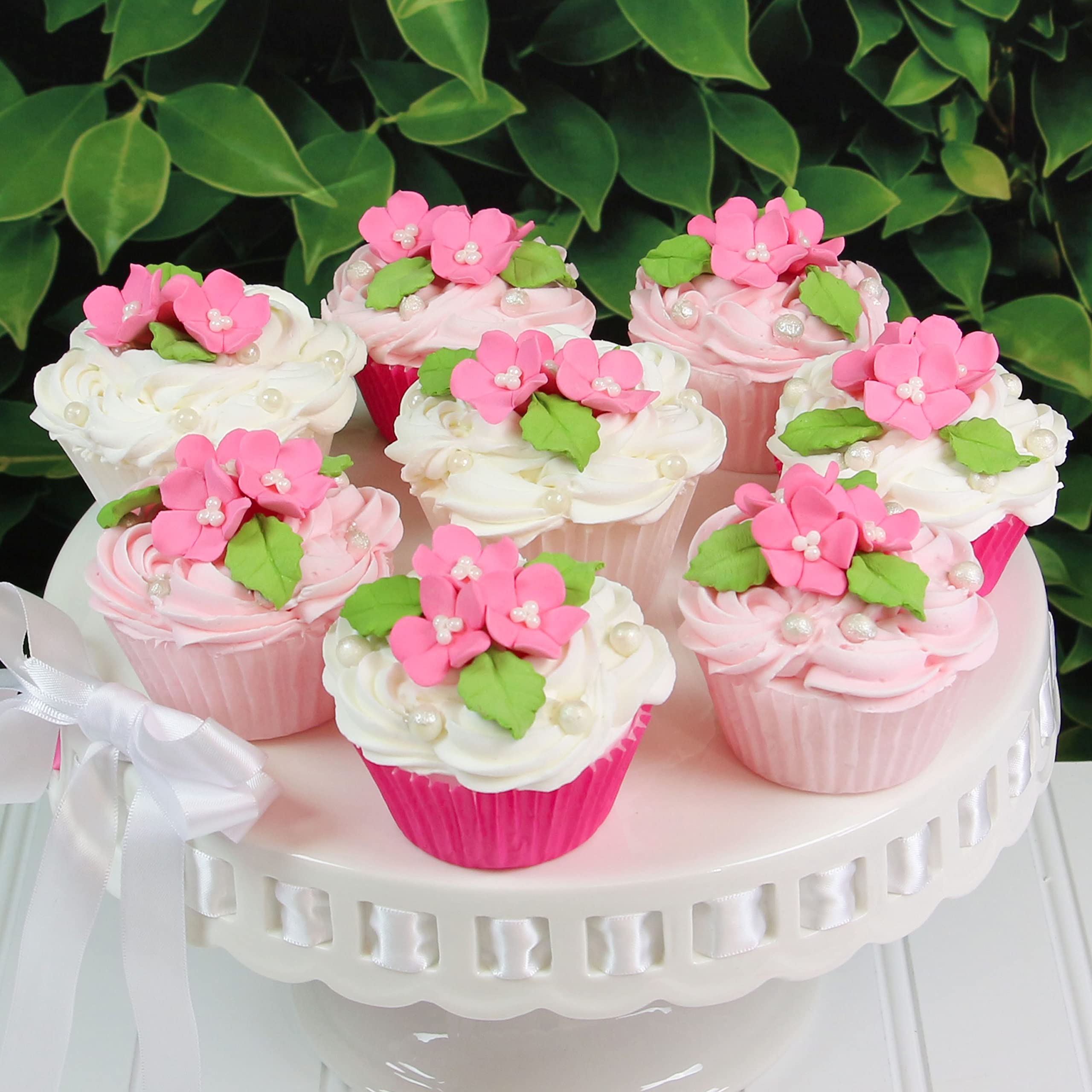 Flower Blossoms with Leaves, Edible Sugar Flowers for Cakes & Cupcakes, by Global Sugar Art, Pink
