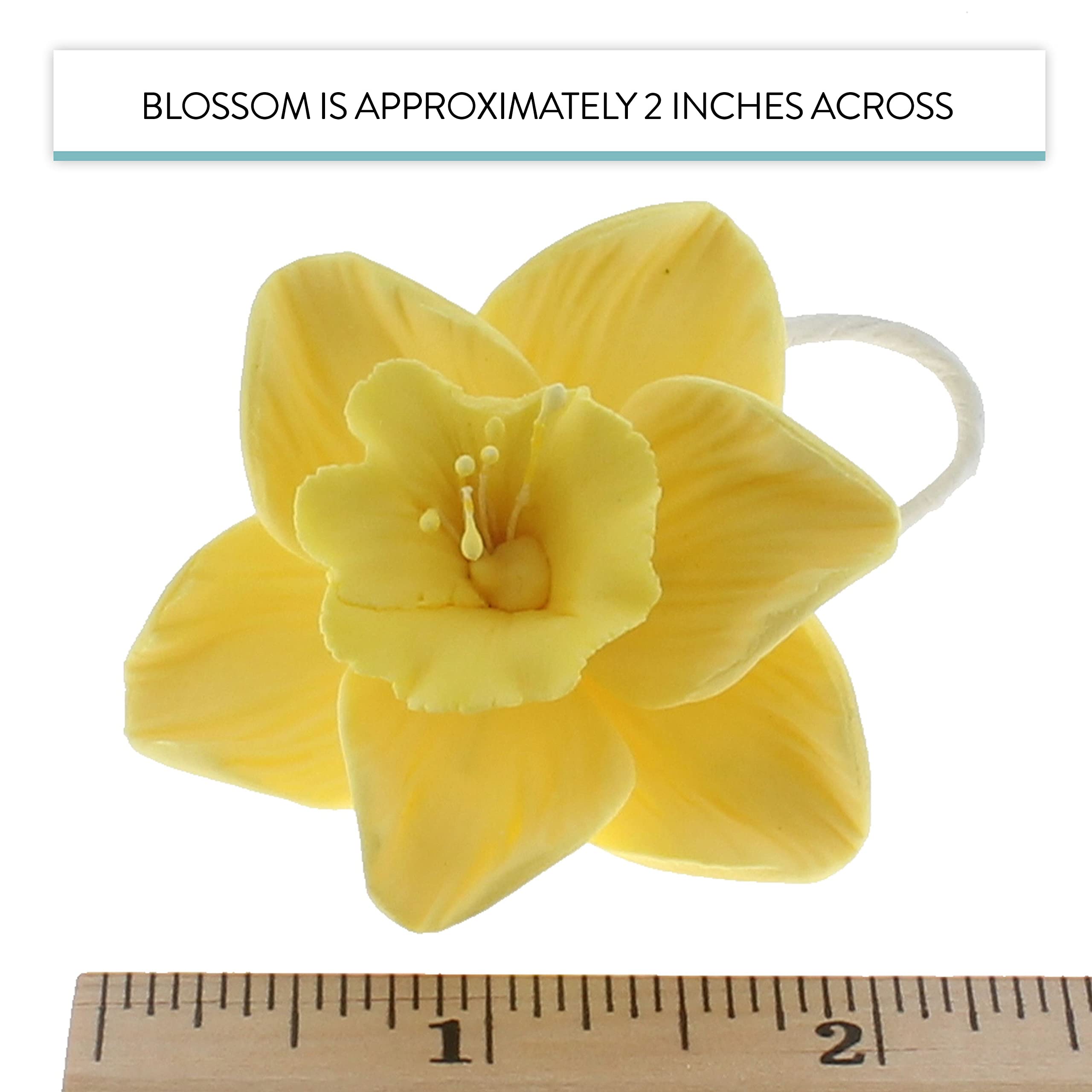 Daffodil Sugar Cake Flowers by Global Sugar Art, Yellow, 6 Count