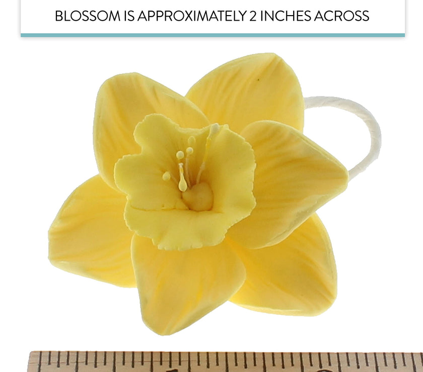Daffodil Sugar Cake Flowers by Global Sugar Art, Yellow, 6 Count