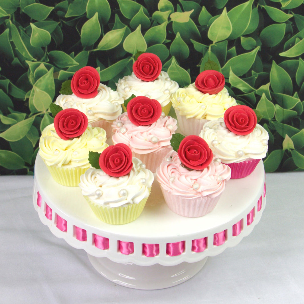 Premium Edible Roses for Cakes and Cupcakes, Sweet Royal Icing Roses, by Global Sugar Art, Red