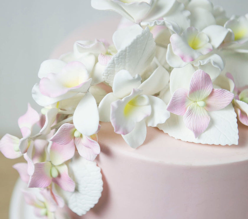 Hydrangea Leaves, Gum Paste Cake Decorations by Global Sugar Art, White, Multiple Sizes
