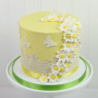 Edible Daisy Cake Decorations, White and Yellow Sugar Flowers, Unwired 3/4 Inch, Daisy Cupcake Toppers, Edible Flowers Cake Decorations by Chef Alan Tetreault, Global Sugar Art