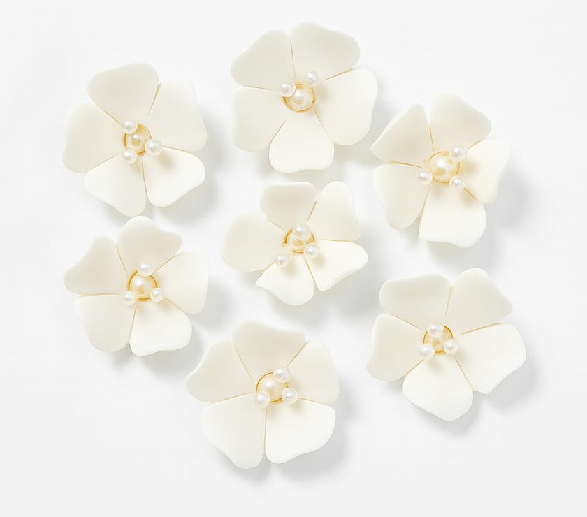 Global Sugar Art Blossom Sugar Wedding Cake Flowers with Pearl Stamens, White, by Chef Alan Tetreault