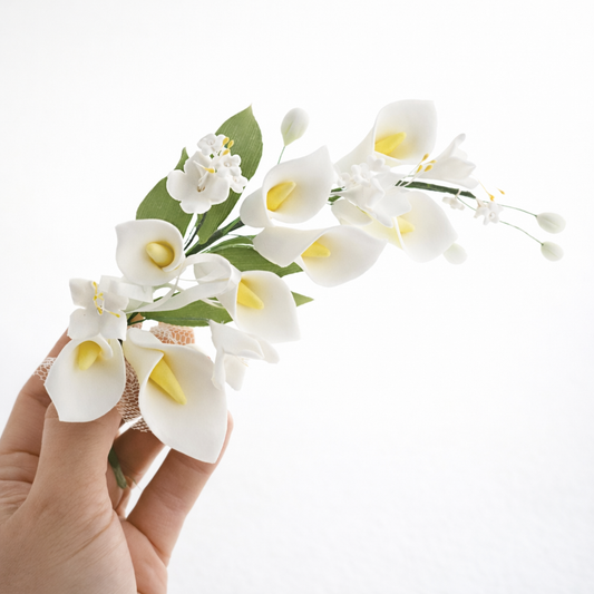 Calla Lily Deluxe Spray, 1 Count