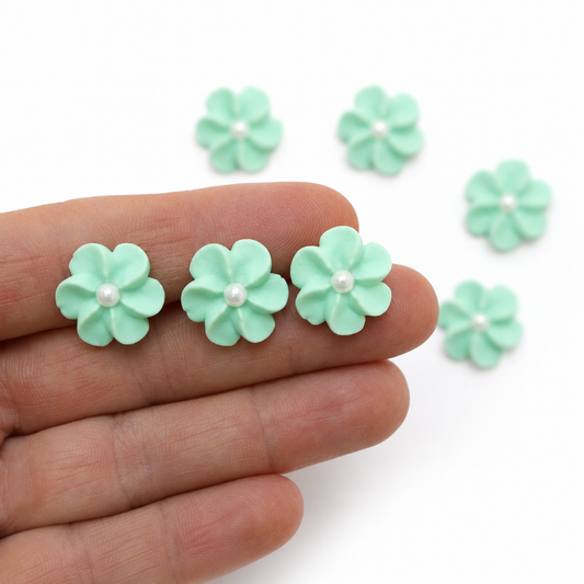Mini Mint Green Edible Flowers with Pearls