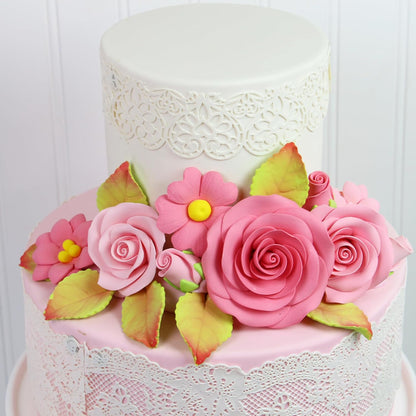 Hearts Embrace Silicone Lace Mat for Cake Decorating