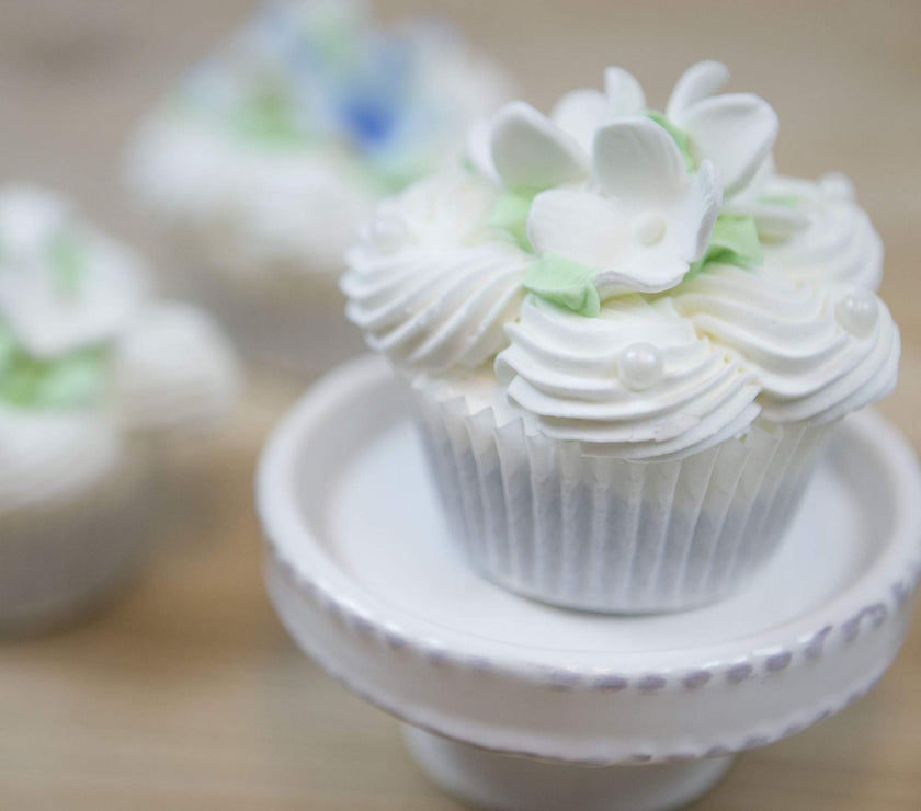 Hydrangea Sugar Flower Cake Decorations by Global Sugar Art, White