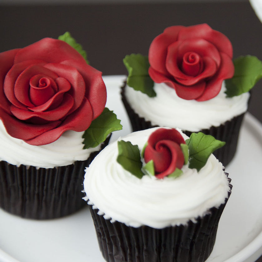Exquisite Rose & Leaf Kit, Sugar Cake Flowers by Global Sugar Art, Red Roses with Leaves, 65-Piece Set