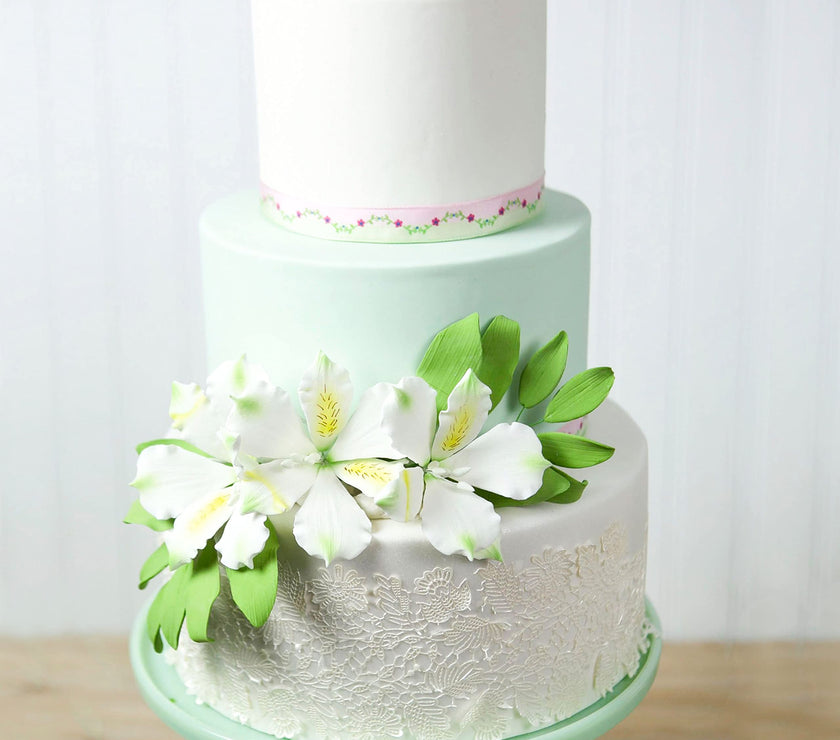 Global Sugar Art White Alstroemeria Sugar Cake Flowers by Chef Alan Tetreault, 3 Count