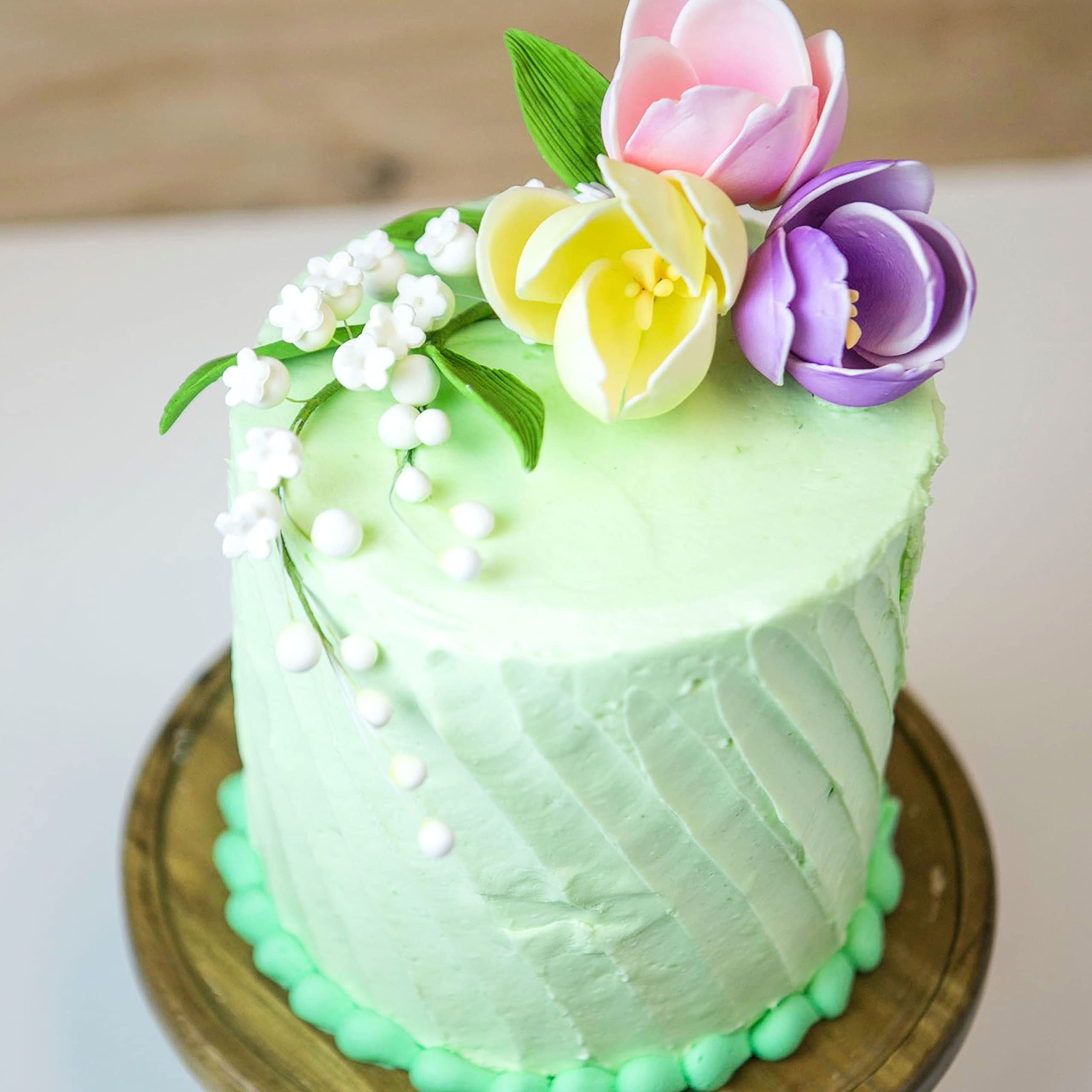 Lily of the Valley Sugar Cake Flower Spray with Leaves, by Global Sugar Art, White