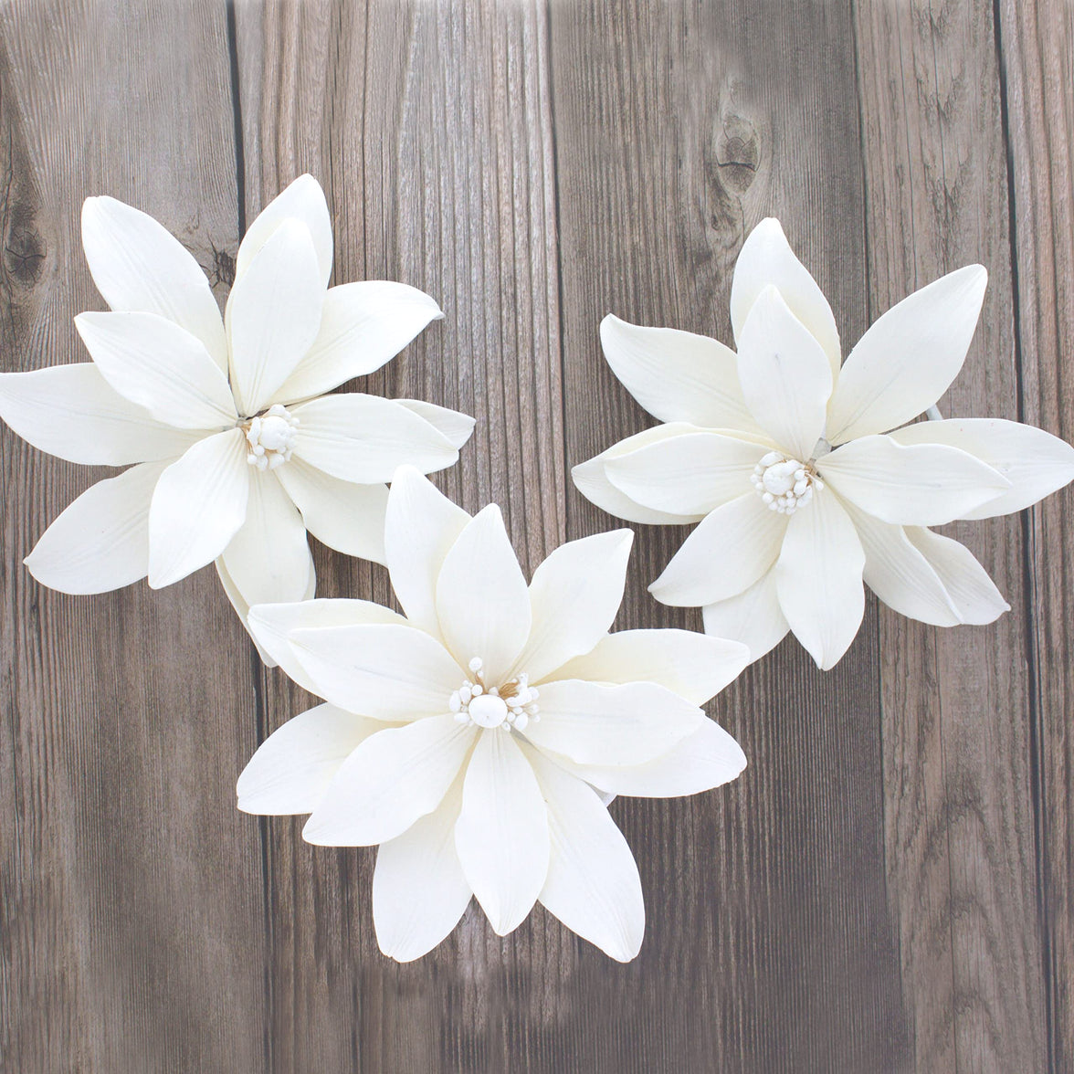 Tranquil Water Flowers, Decorative Sugar Cake Flowers by Global Sugar Art, 3 Count, White