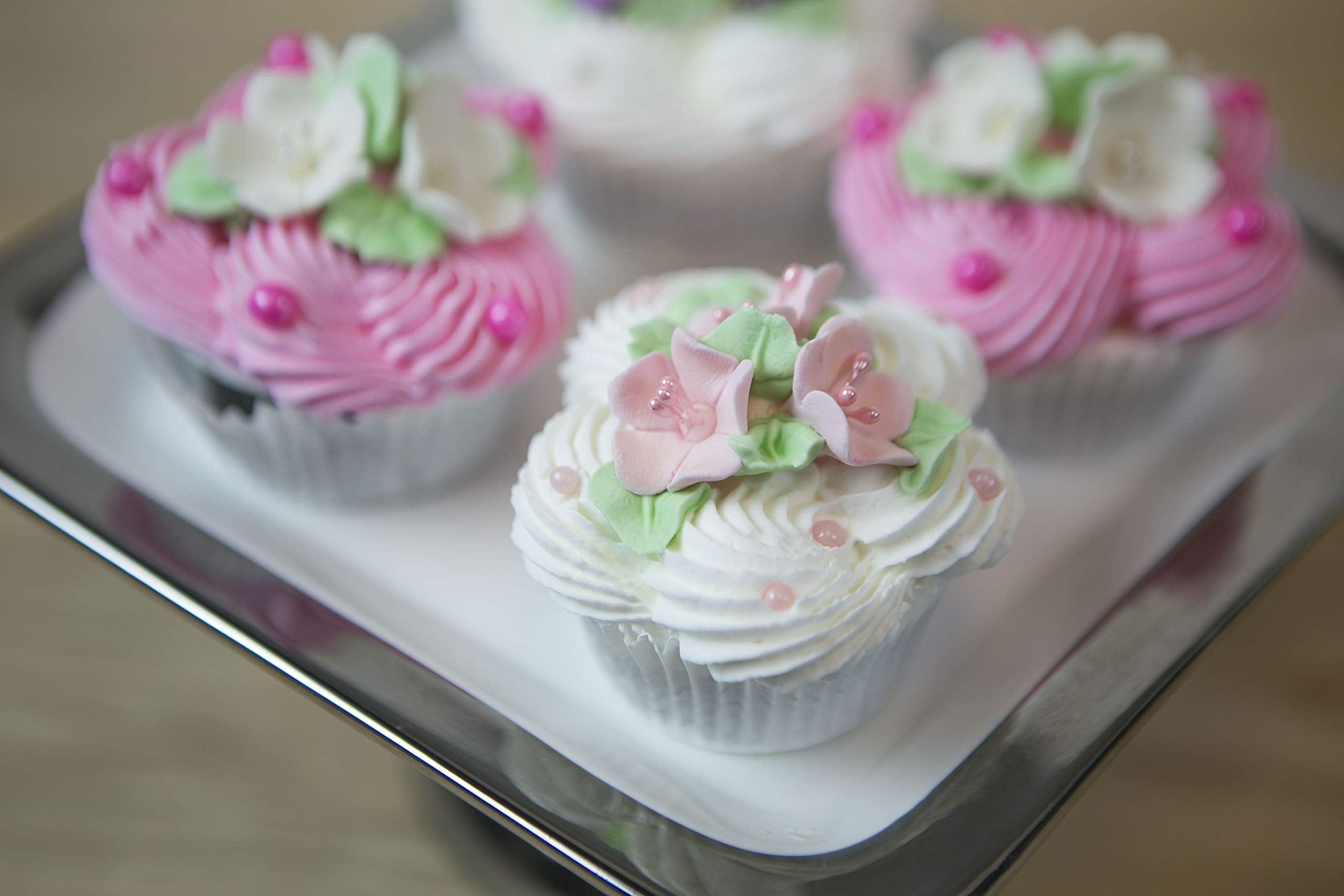Global Sugar Art Blossom Sugar Cake Flowers with Pearl Stamens, Pink, by Chef Alan Tetreault