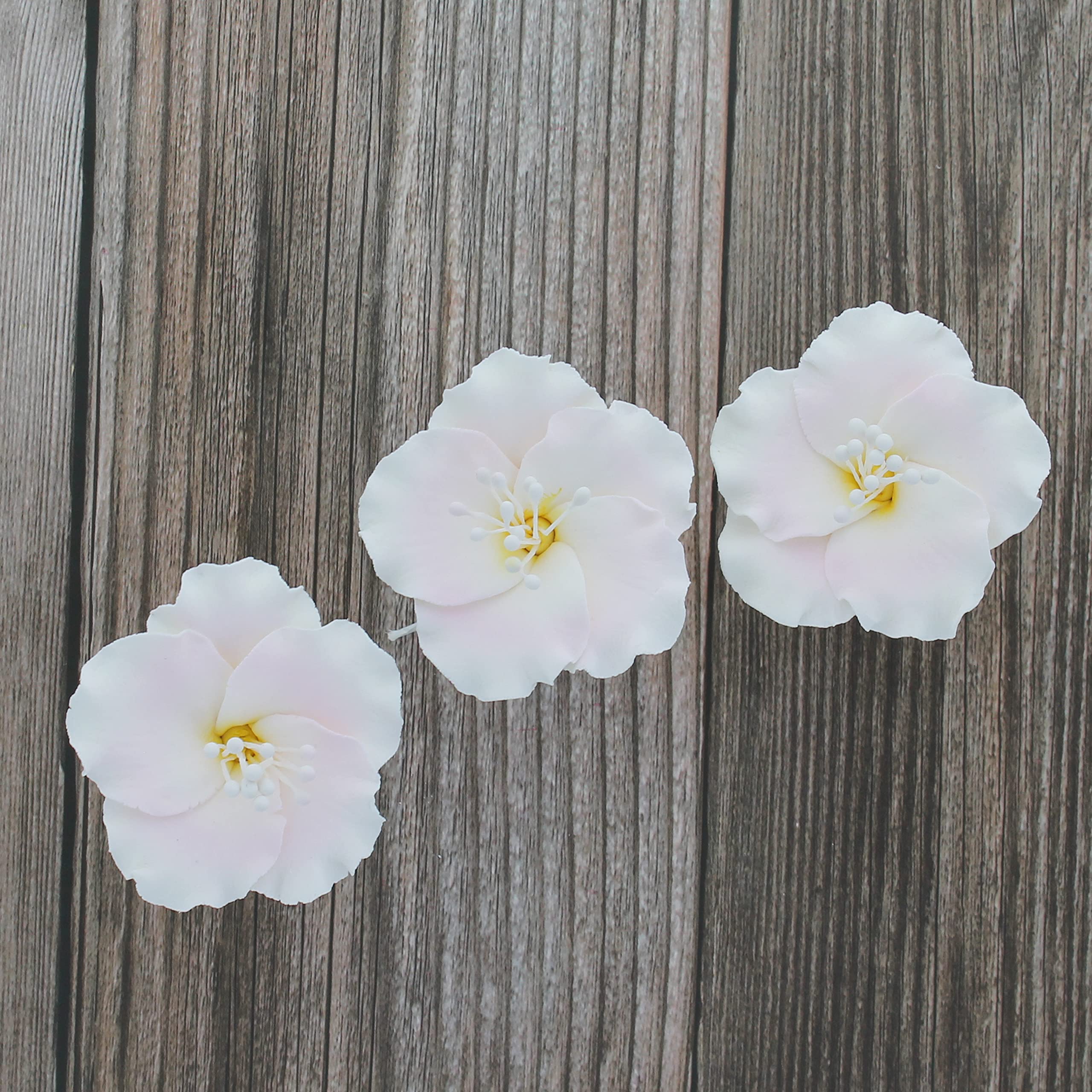 Azalea Sugar Flowers for Cake Decorating, by Global Sugar Art, Soft Pink