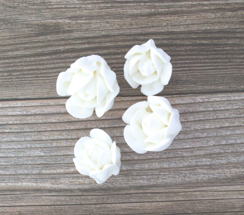 Edible Royal Icing Roses, Two Dozen Roses for Cupcake Decorating, by Global Sugar Art, White Rose Set