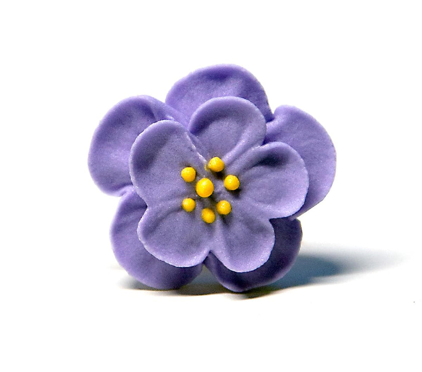 Global Sugar Art Royal Icing Flowers by Chef Alan Tetreault