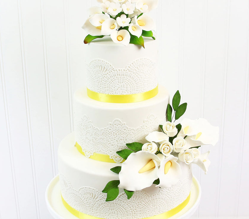Calla Lily Sugar Cake Flowers by Global Sugar Art, White with Yellow, Wired, 3 Sizes, 6 Count