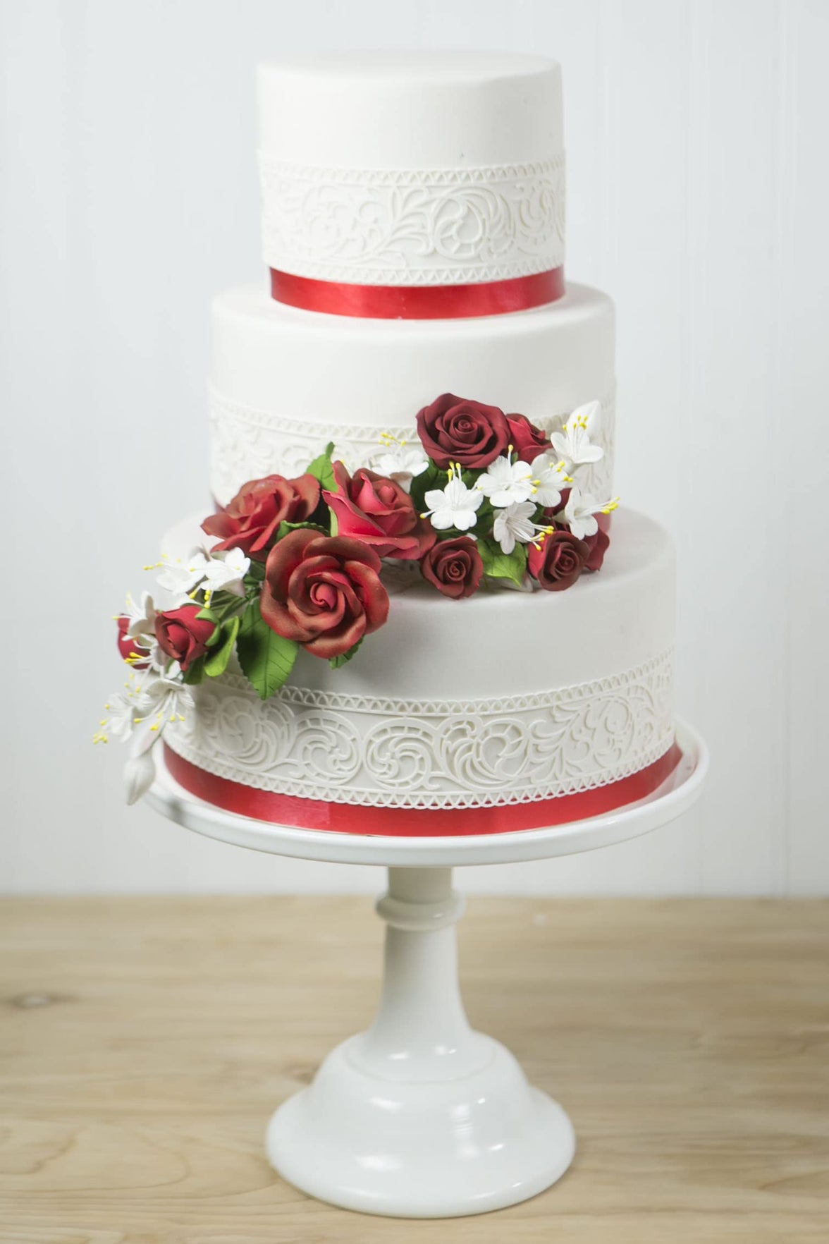 Classic Tea Rose Sugar Cake Flowers, by Global Sugar Art, Wired, Red with Green Calyx, Medium